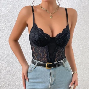 body noir femme dos transparent