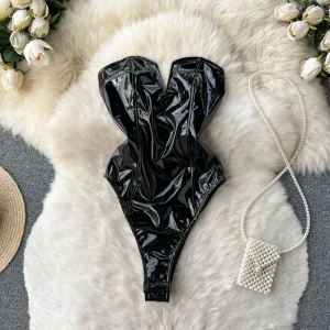 body femme effet simili cuir