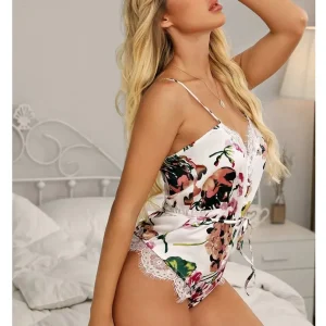 body femme fleuri