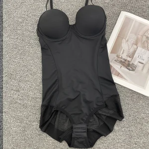 body femme gainant avec armatures