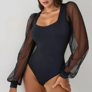 body transparent femme chic col carré
