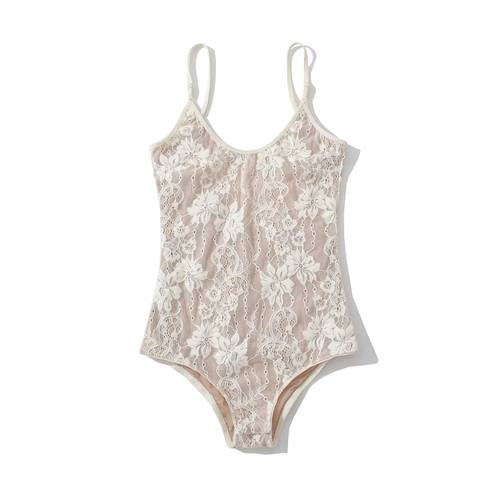 body dos nu pour une allure élégante